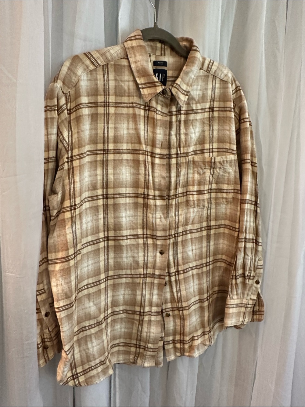 GAP Plaid Button-Down Shirt in Beige and Brown flannel - Picture 2 of 5